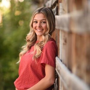 Meet your Posher, Kelsey